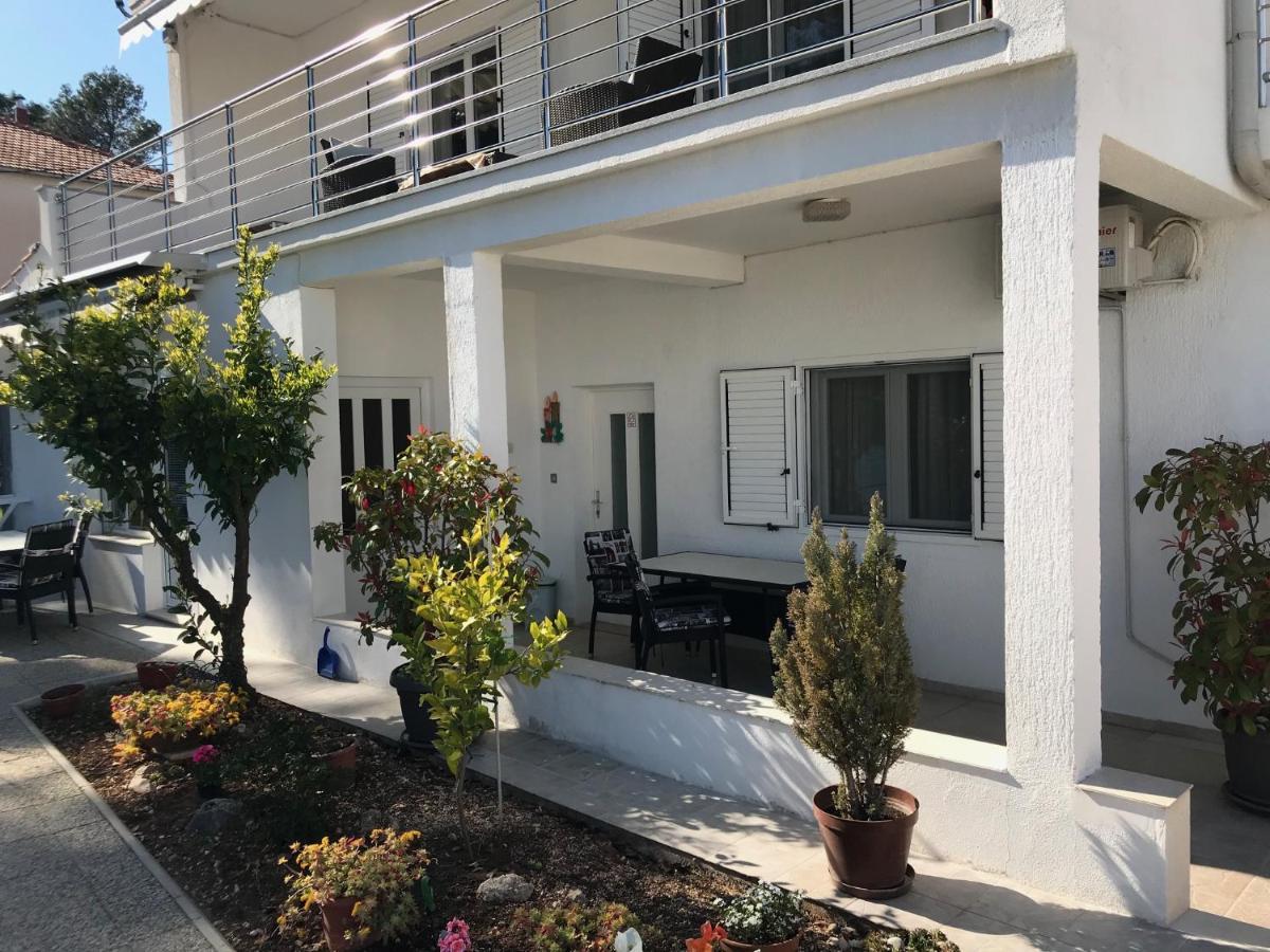 Tona Apartments Trogir Exteriör bild