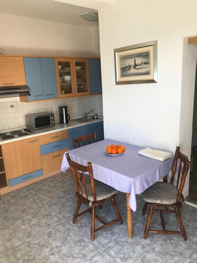 Tona Apartments Trogir Exteriör bild